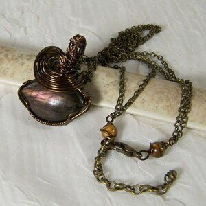 Artisan Design Copper Wire Wrapped Labradorite Pendant Necklace Jewelry OOAK